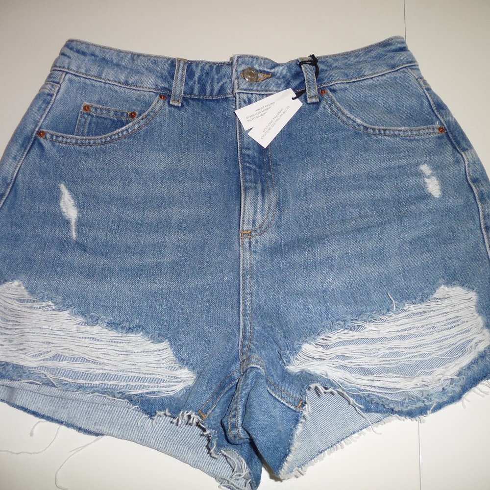 TOP SHOP MOTO MOM AUTHENTIC HIGH WAISTED DESTROYED JEAN SHORTS SIZE 8